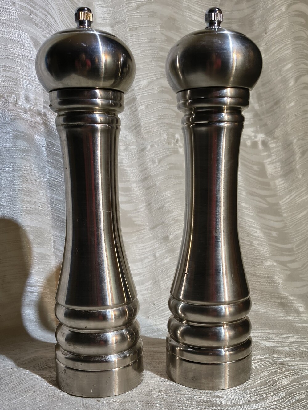 PAIR Pepper Mill, Salt Mill, William Bounds USA, 10" Stainless Steel, Excellent